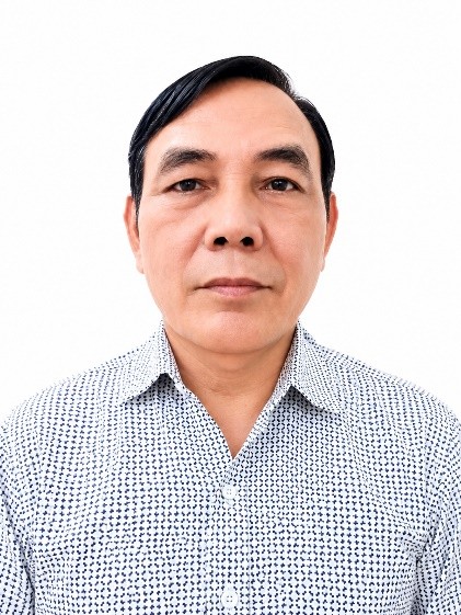 TRẦN VĂN CHỬ