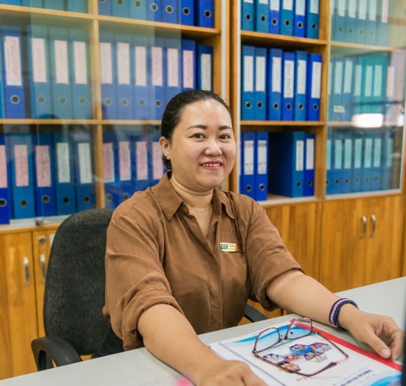 Trịnh Thị Tấu Thư