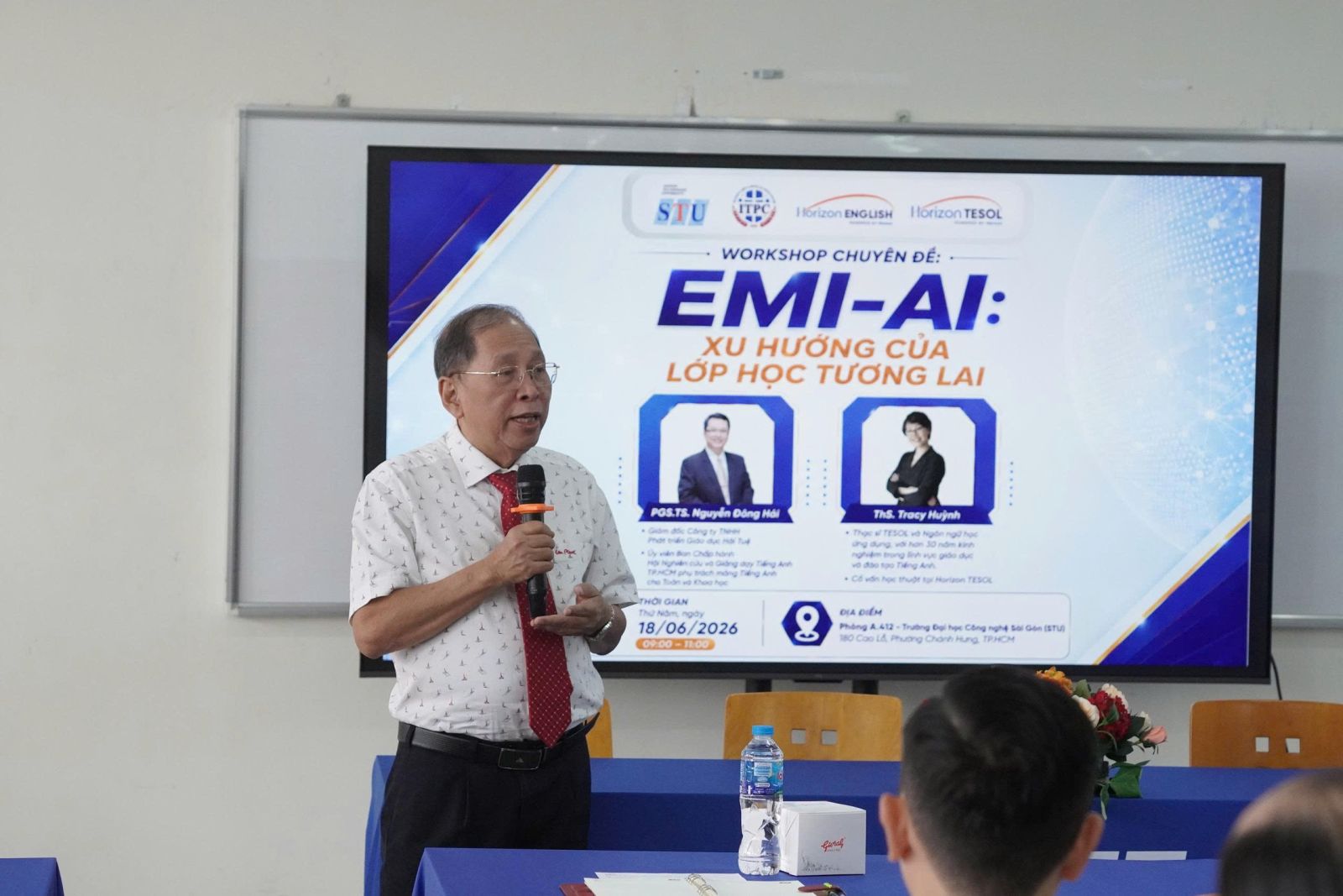Workshop chuyên đề “EMI và AI – Xu hướng của lớp học tương lai” tại Trường Đại học Công nghệ Sài Gòn (STU)
